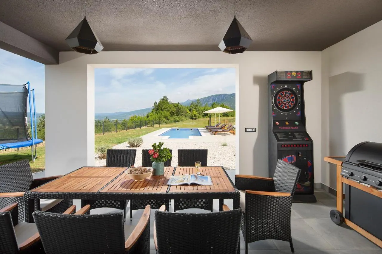 Villa Tramonto Kozljak 0*,  Croatia